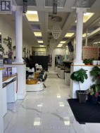 6 - 10165 YONGE STREET Richmond Hill, ON L4C 1T5