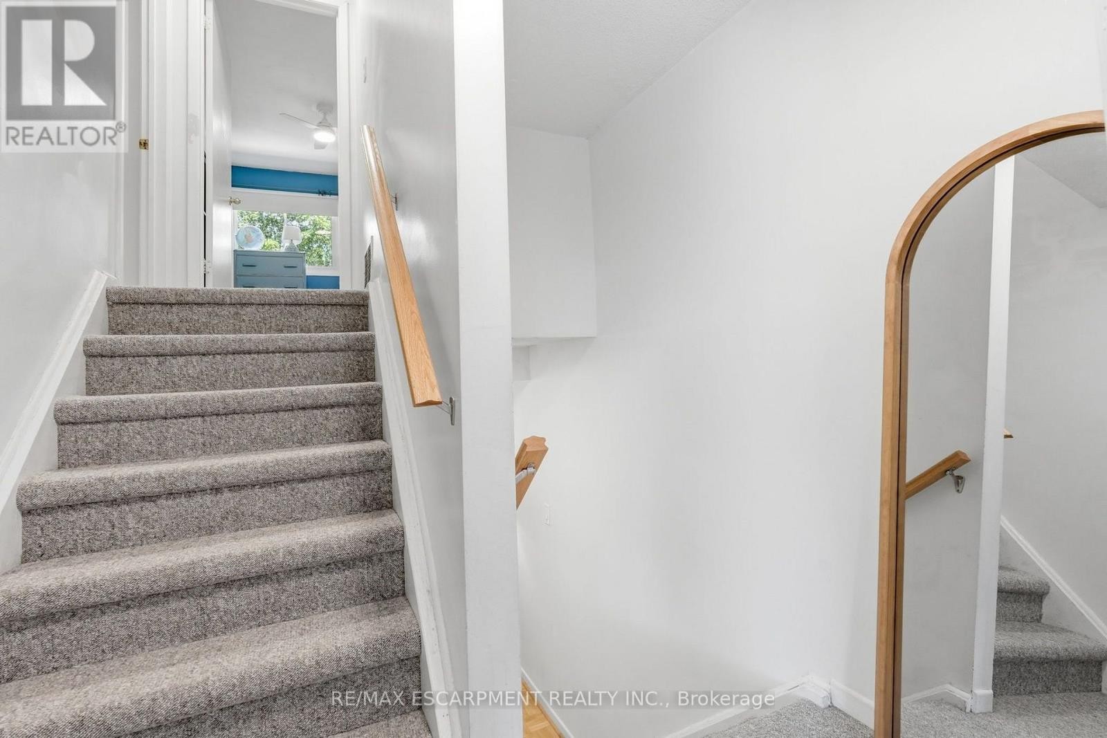 33 - 3 Burdock Lane, Hamilton, ON