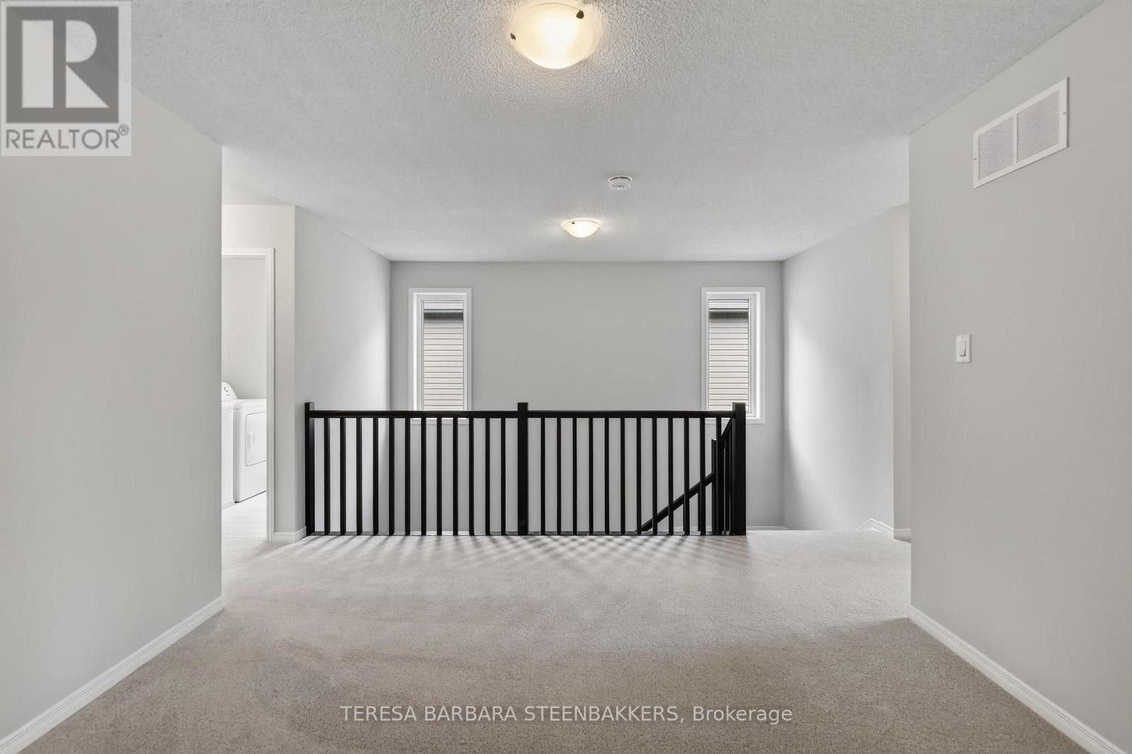 Loft area/Flex Room - 689 Taliesin Crescent E, Ottawa, ON