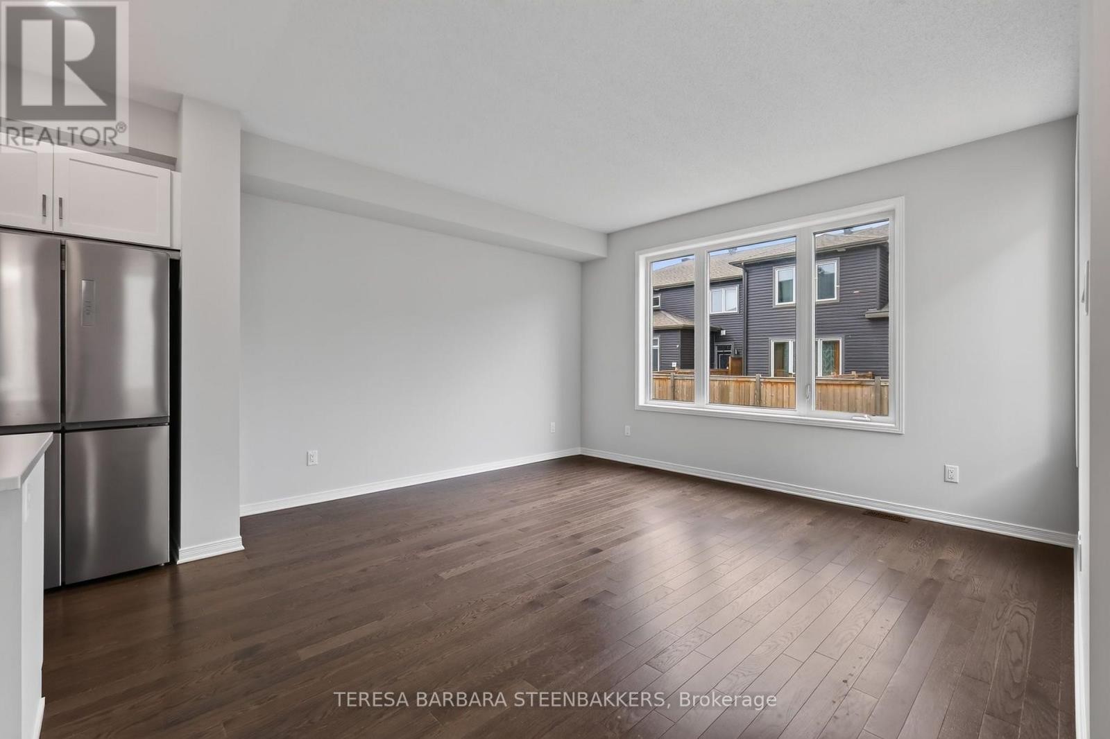 689 Taliesin Crescent E, Ottawa, ON