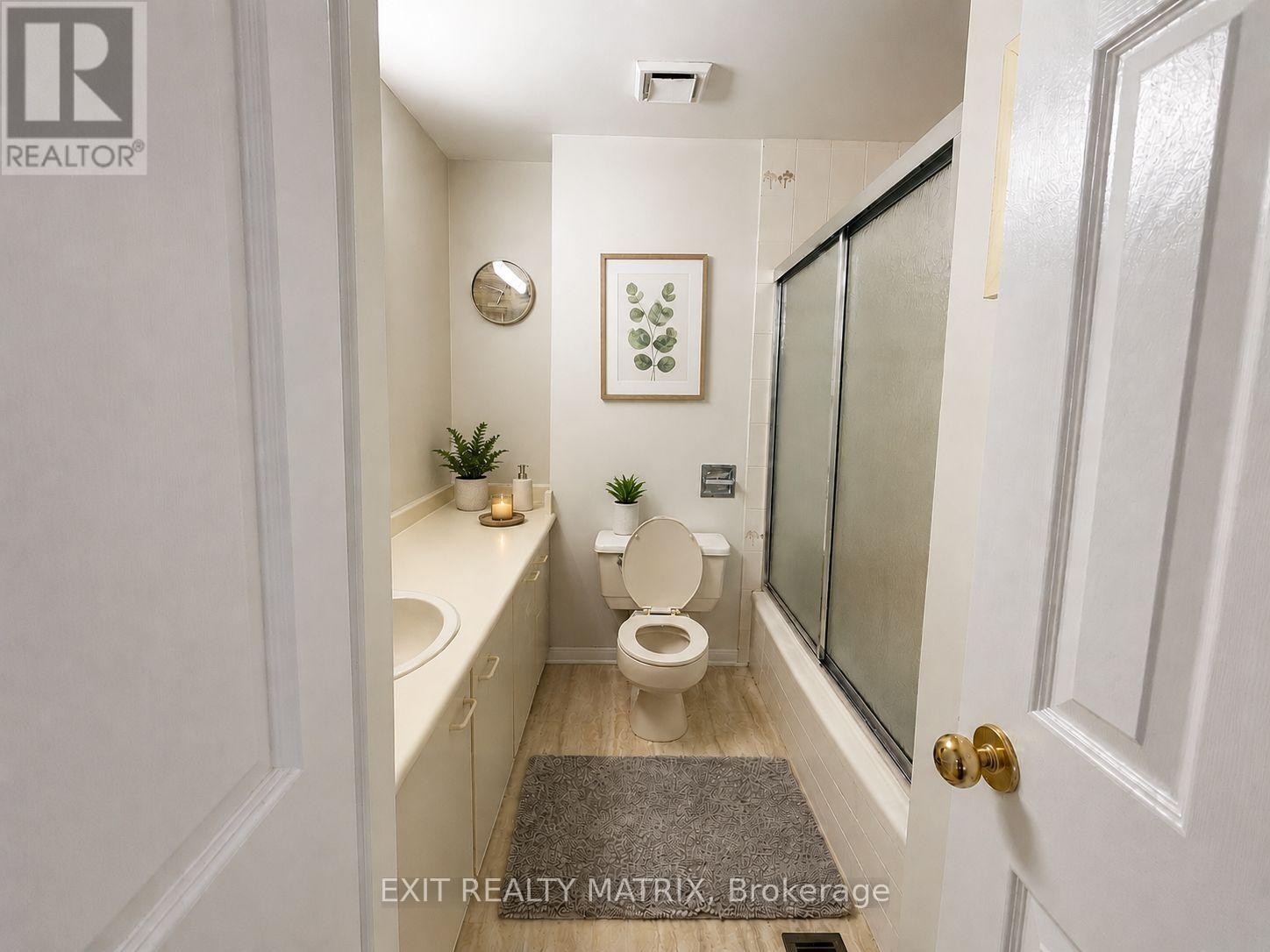 67 Ashpark Crescent, Ottawa, ON