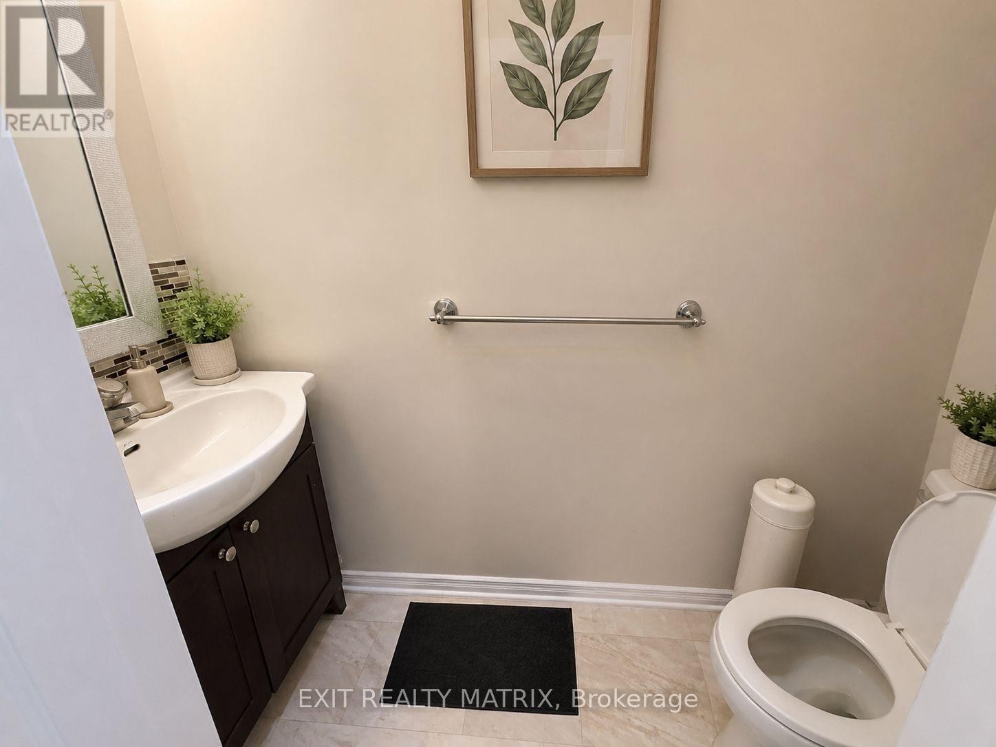 67 Ashpark Crescent, Ottawa, ON