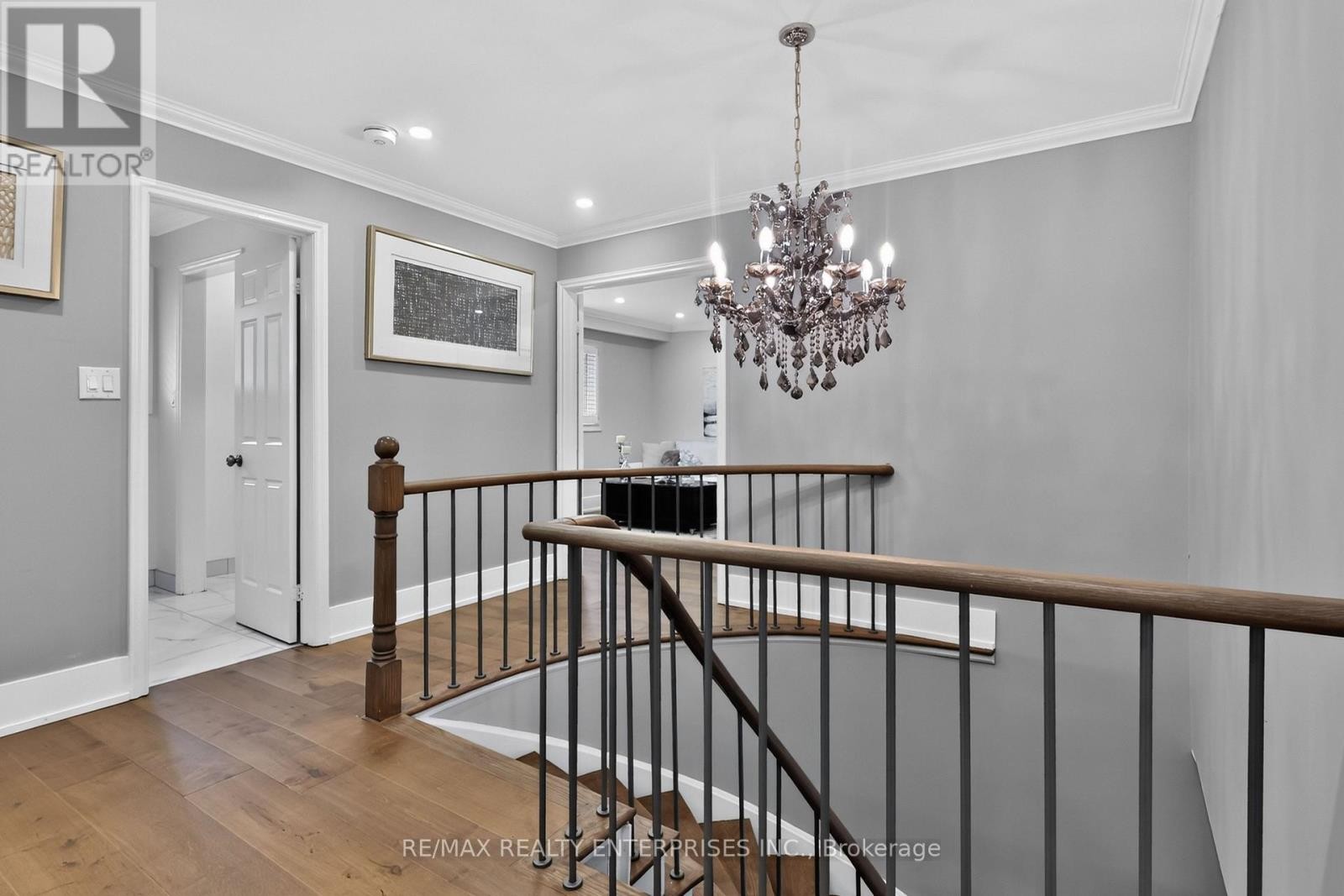 807 Indian Road, Mississauga, ON