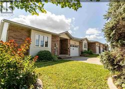 27 Village CT Sault Ste. Marie, ON P6B 6J8