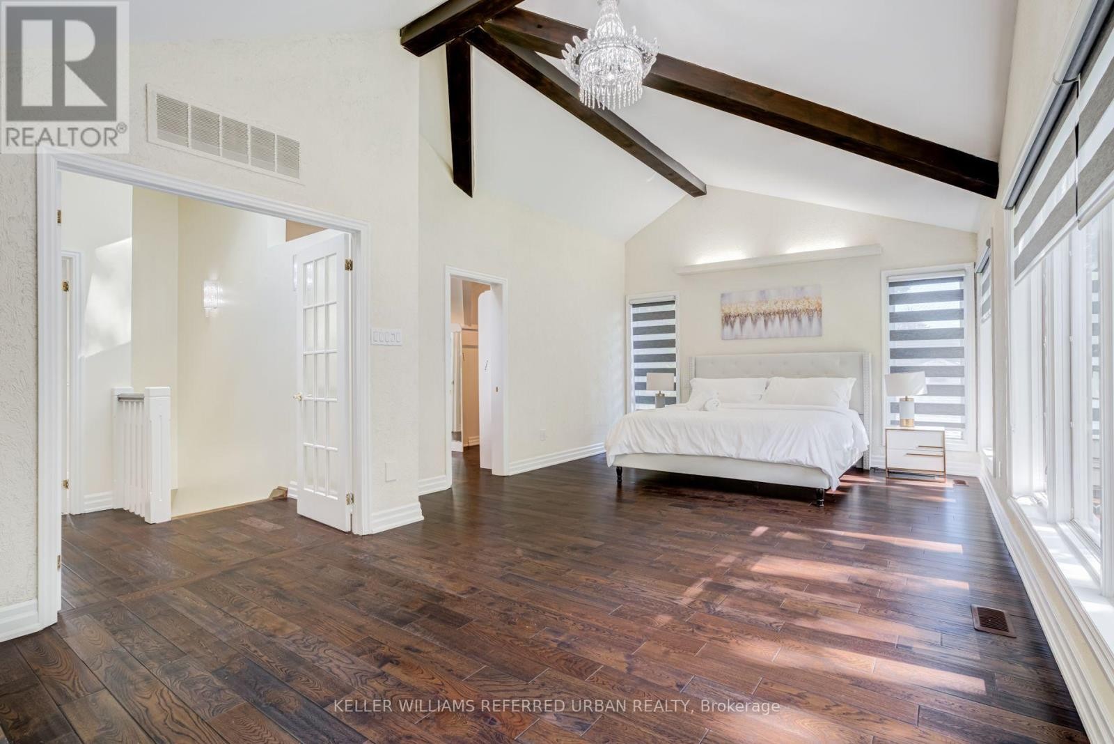 876 Parkland Avenue, Mississauga, ON