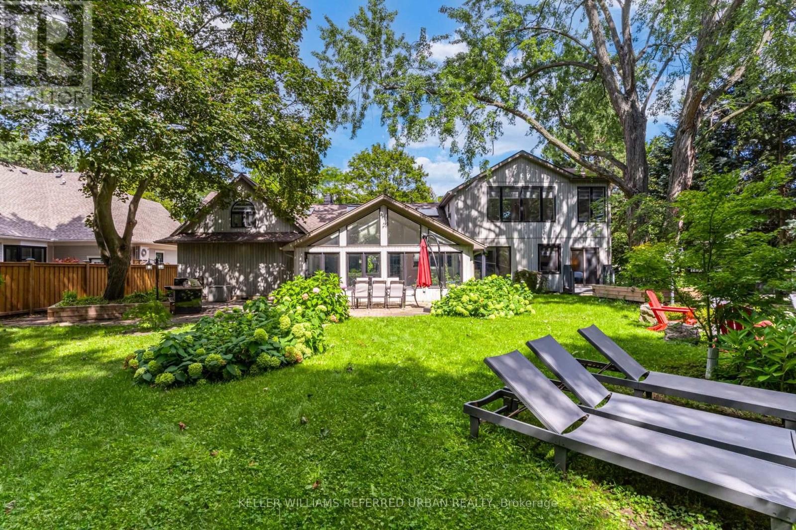 876 Parkland Avenue, Mississauga, ON