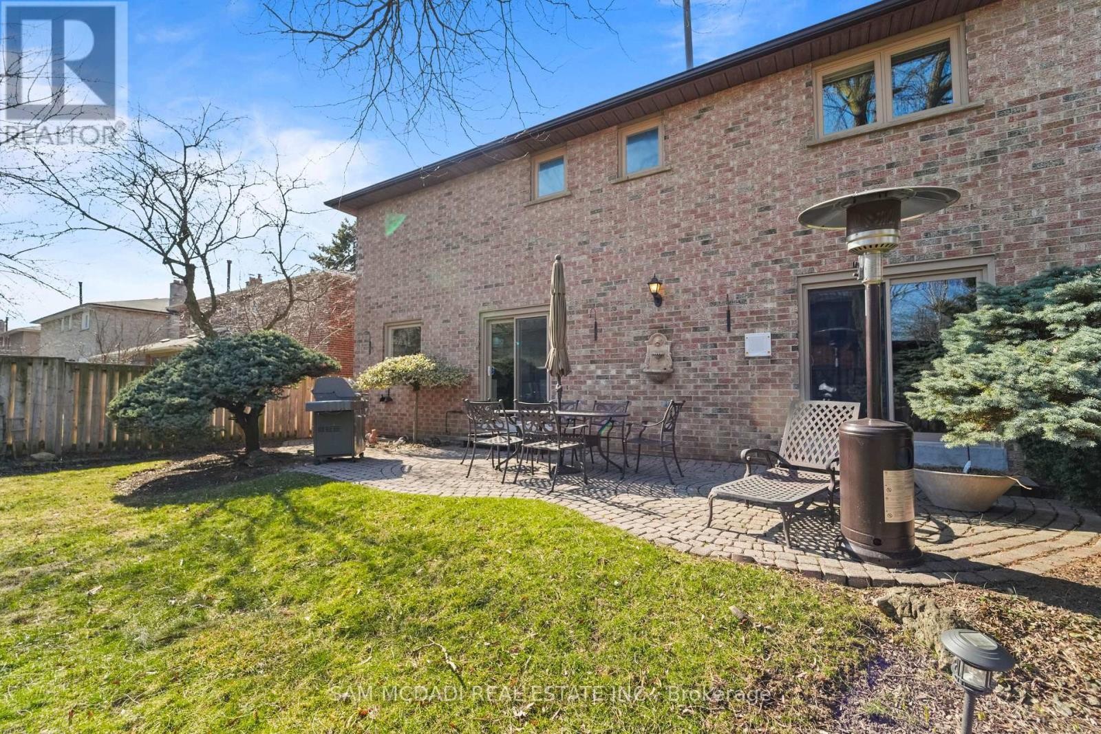 1653 Sherwood Forrest Circle, Mississauga, ON