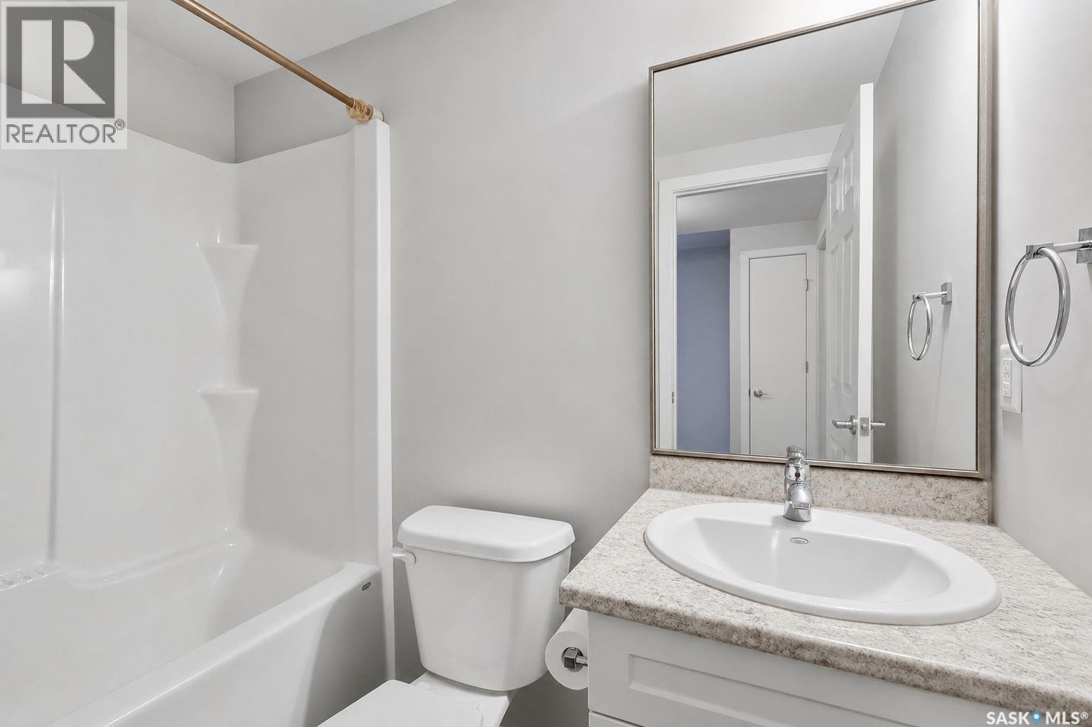 705 33Rd Street W, Saskatoon, SK