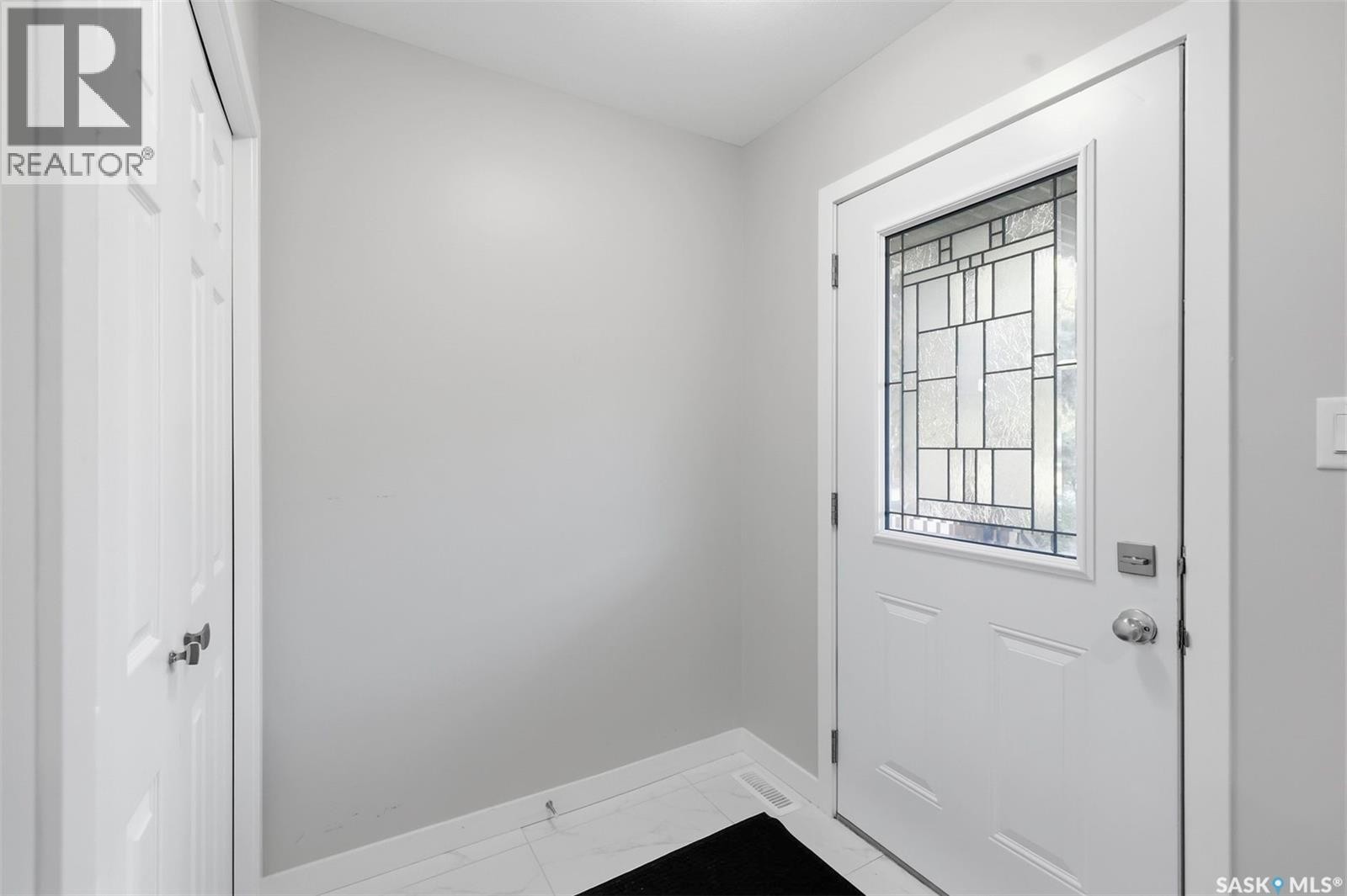 705 33Rd Street W, Saskatoon, SK