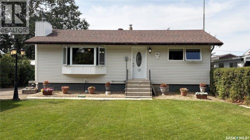 785 Centre STREET  Shaunavon, SK S0N 2M0