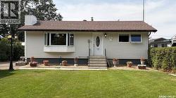 785 Centre STREET Shaunavon, SK S0N 2M0