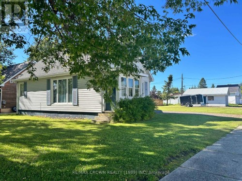 85 DOMINION AVENUE  Kapuskasing, ON P5N 1P3