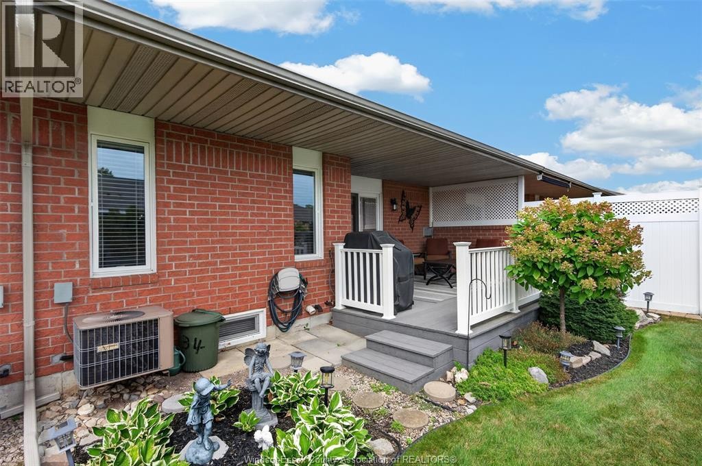 1818 Luxury, Windsor, ON