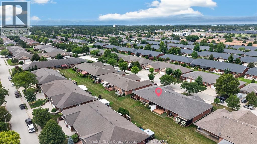 1818 Luxury, Windsor, ON