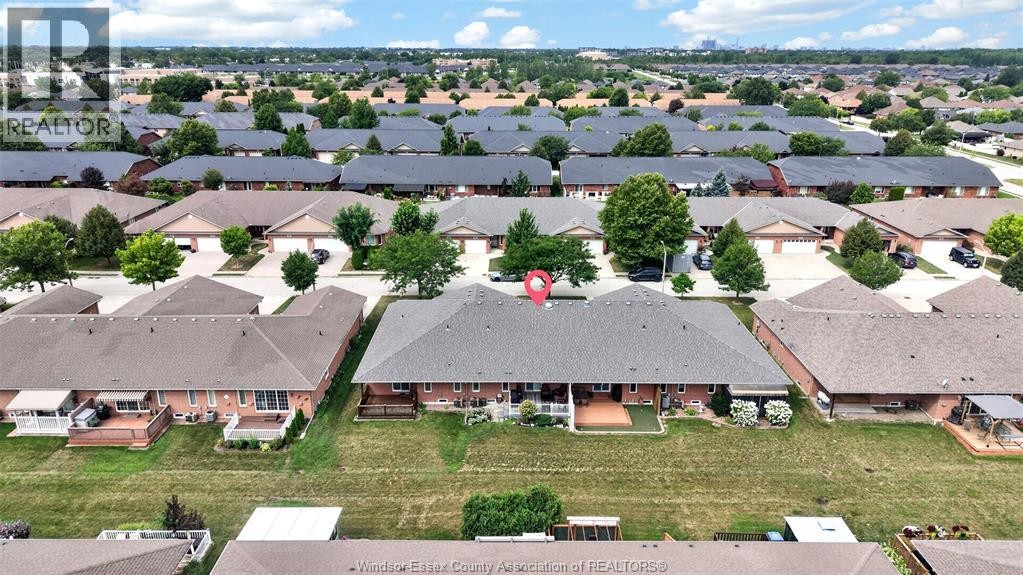 1818 Luxury, Windsor, ON