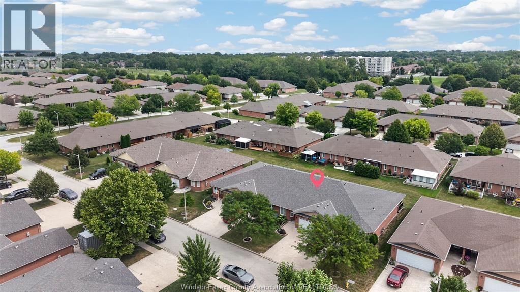 1818 Luxury, Windsor, ON