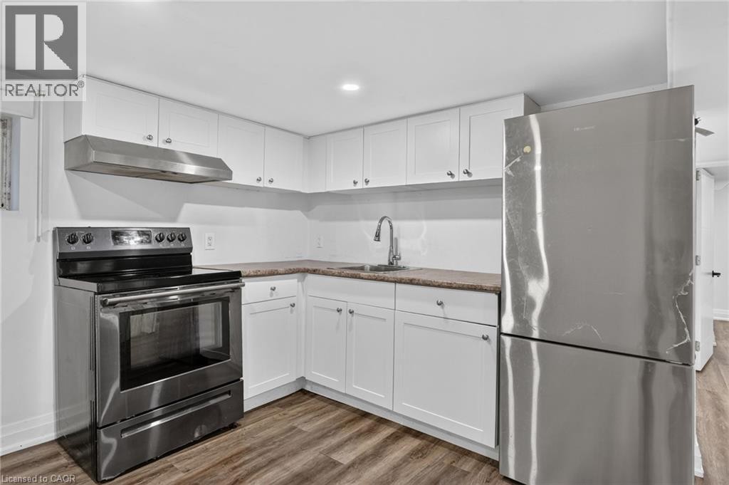 11 Craigmiller Avenue, Hamilton, ON