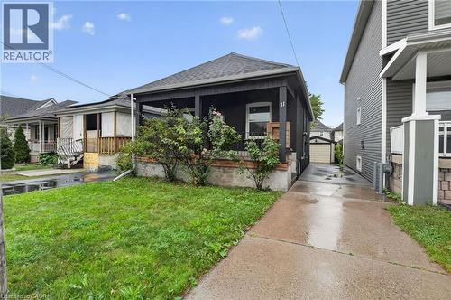 11 Craigmiller Avenue, Hamilton, ON 