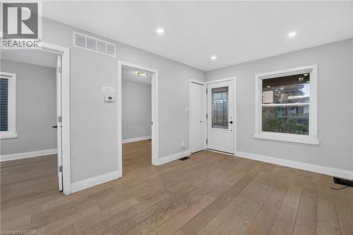 11 Craigmiller Avenue, Hamilton, ON 
