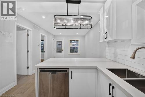 11 Craigmiller Avenue, Hamilton, ON 