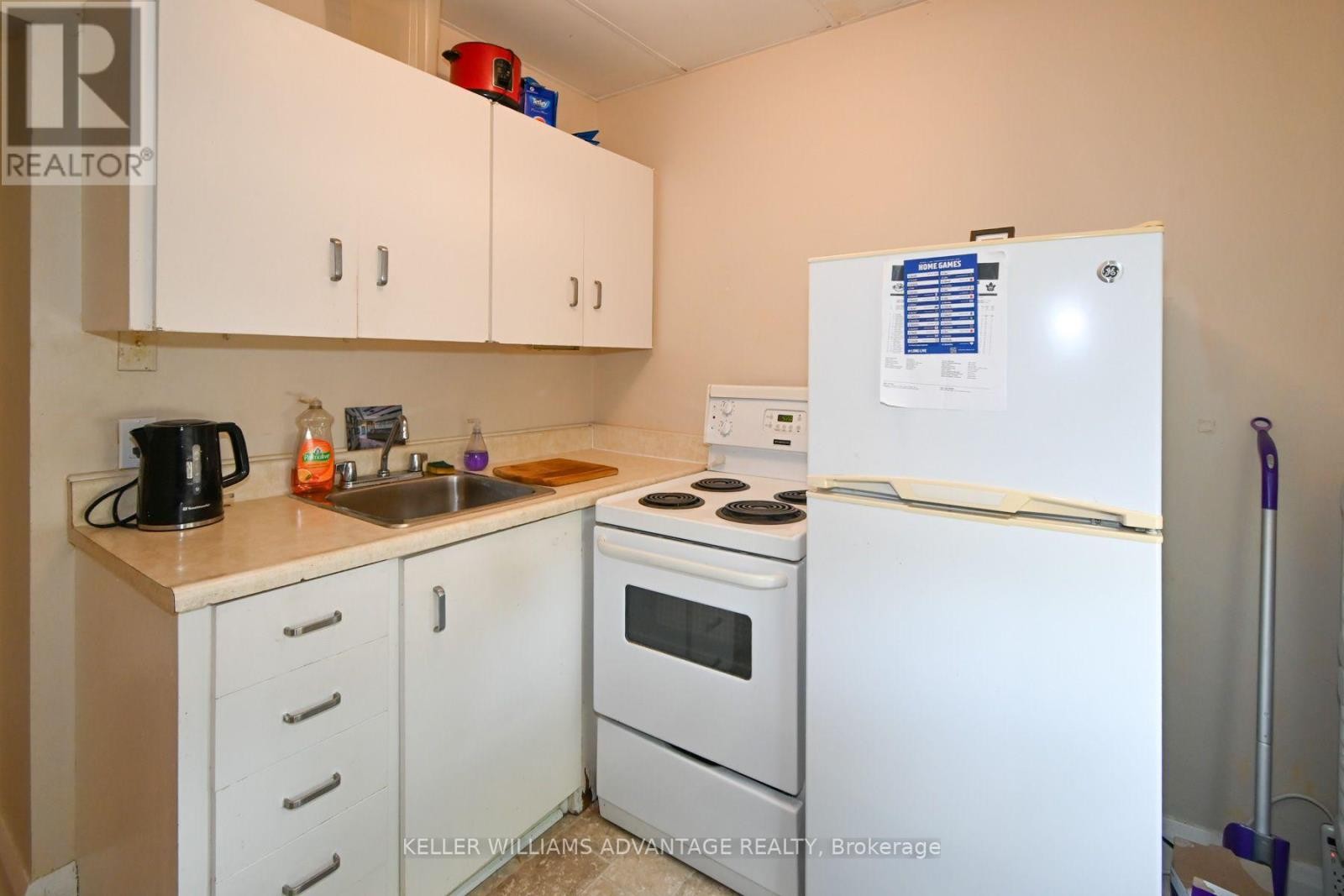 110-112 Dewhurst Boulevard, Toronto, ON