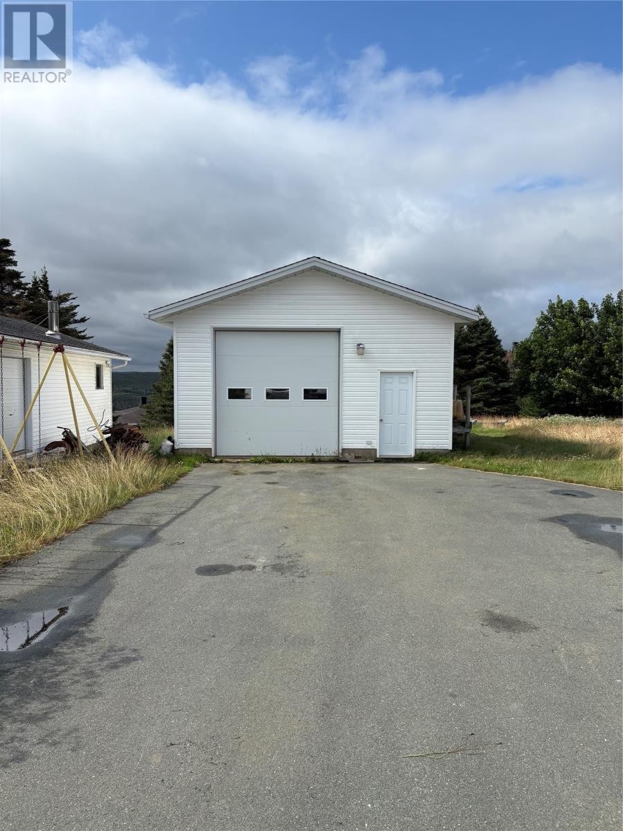 70 Main Road, Riverhead, NL