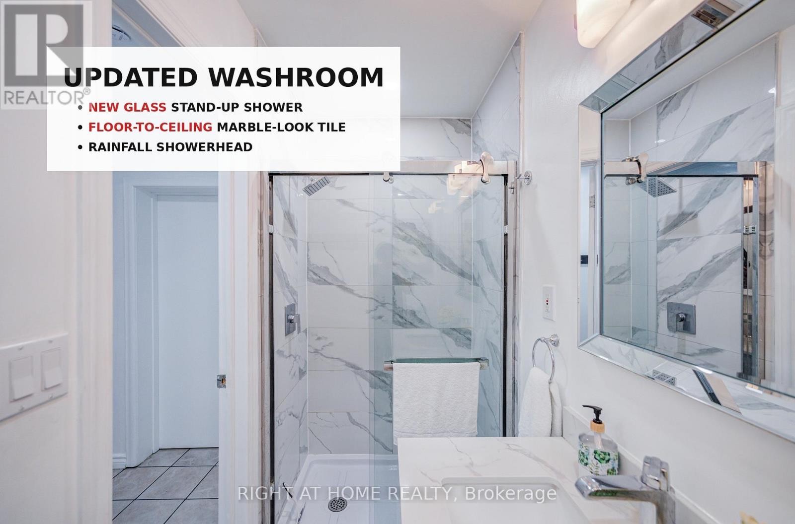 Main Floor Washroom - 1600 Boxwood Way, Mississauga, ON