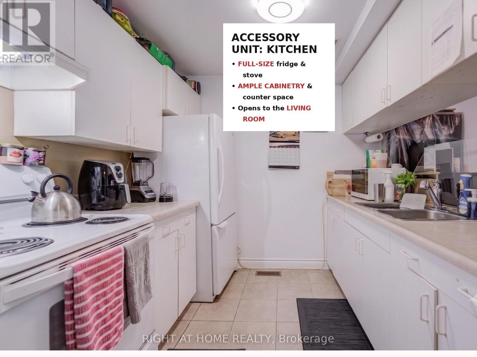 Accessory Unit - Kitchen - 1600 Boxwood Way, Mississauga, ON