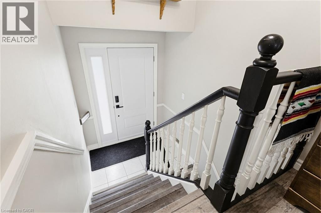 118 Napoli Drive, Hamilton, ON
