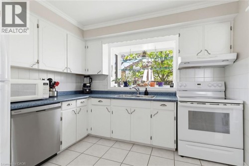 118 Napoli Drive, Hamilton, ON 