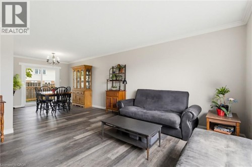 118 Napoli Drive, Hamilton, ON 