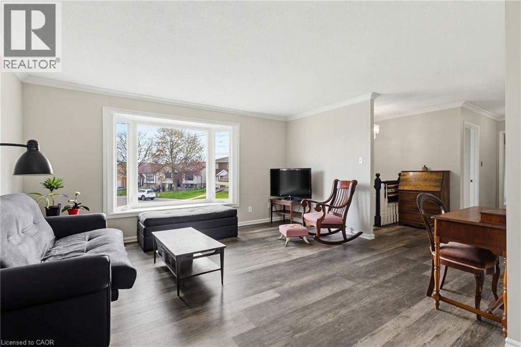 118 Napoli Drive, Hamilton, ON