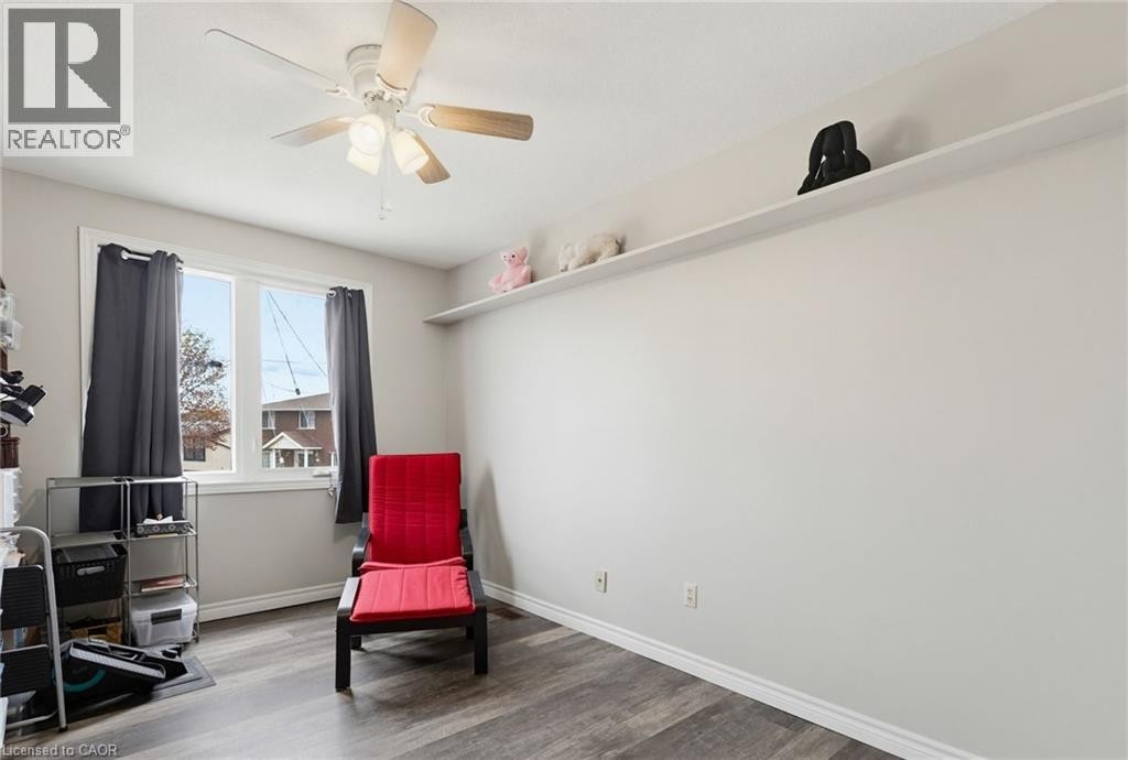 118 Napoli Drive, Hamilton, ON