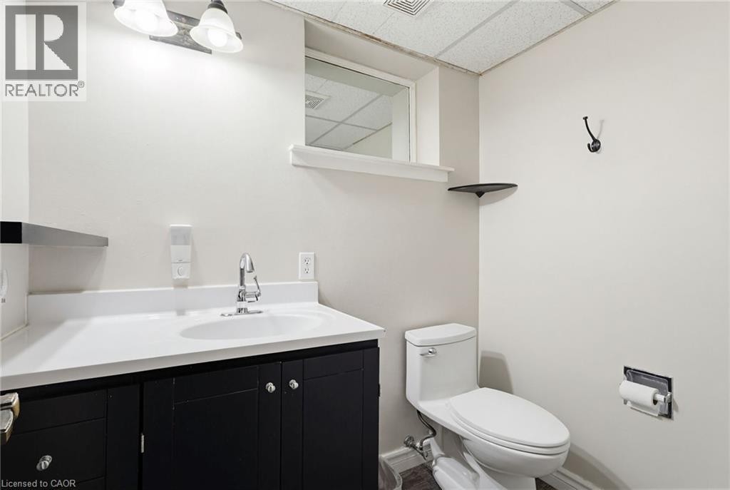 118 Napoli Drive, Hamilton, ON