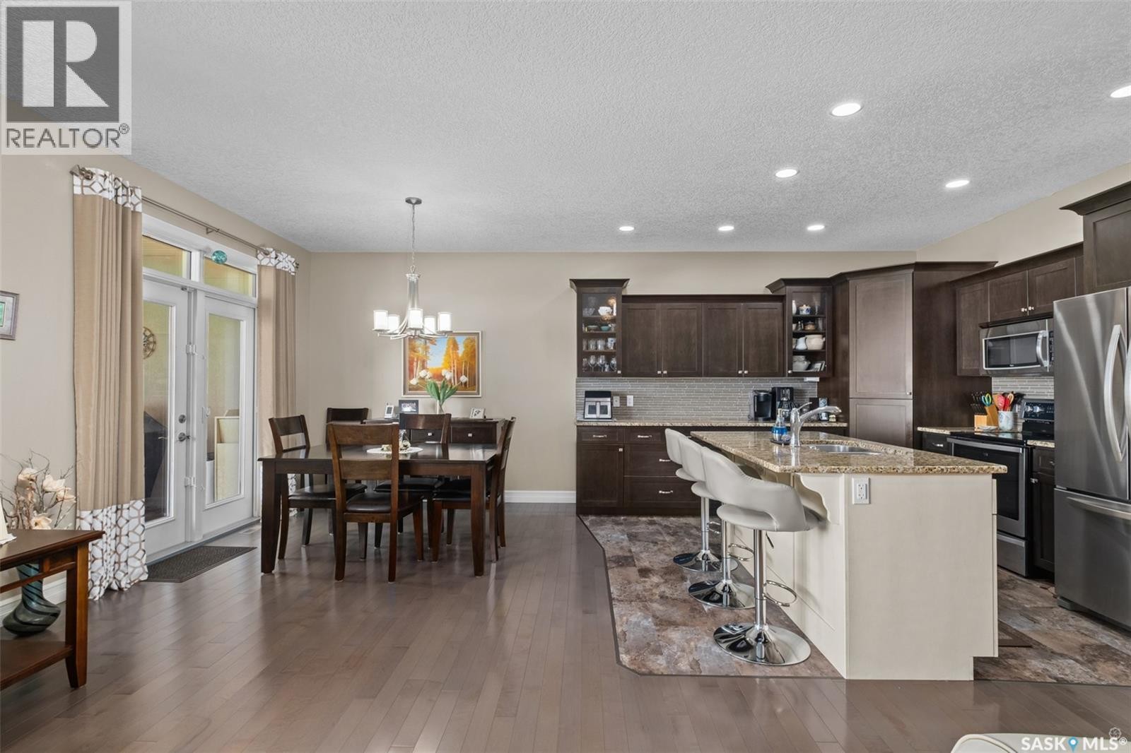18 2805 Lakeview Drive, Prince Albert, SK