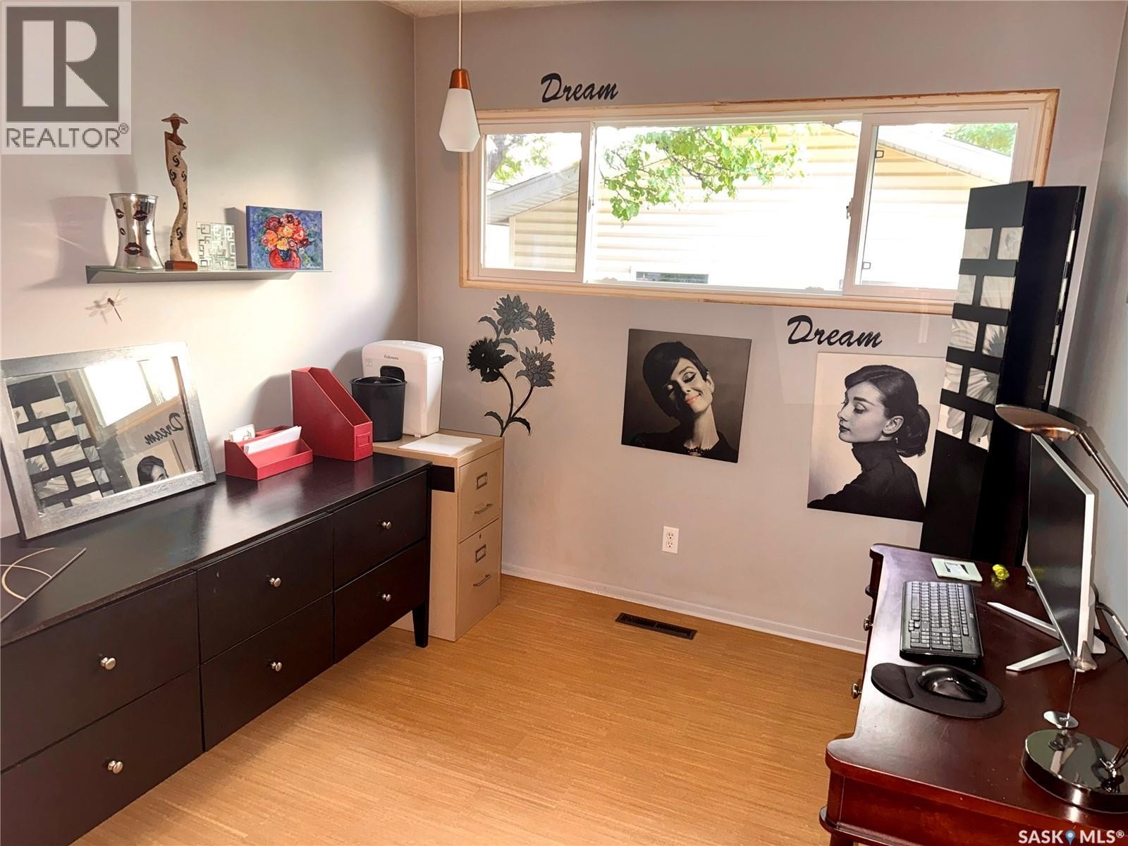 42 Spinks Drive, Saskatoon, SK