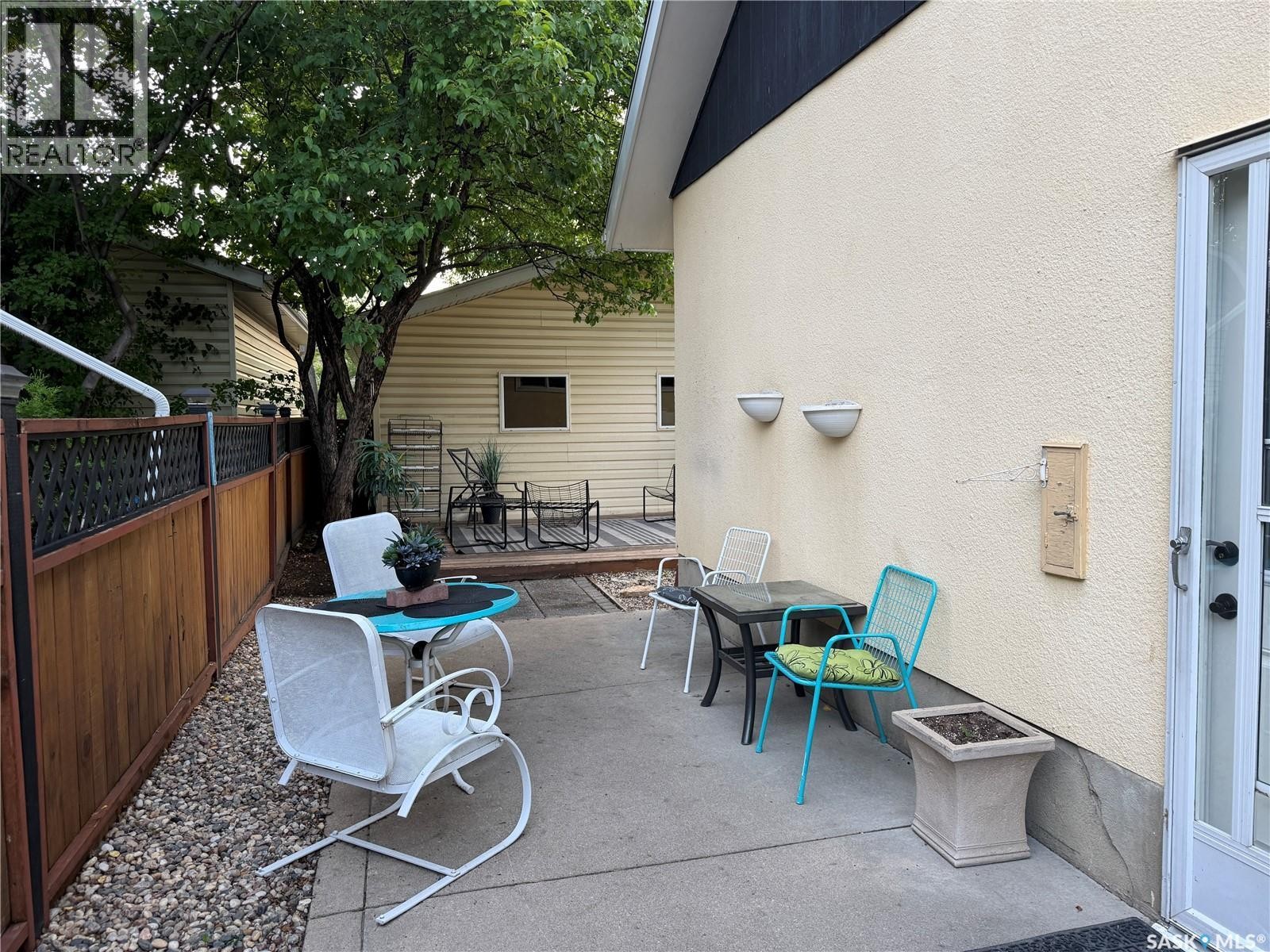 42 Spinks Drive, Saskatoon, SK