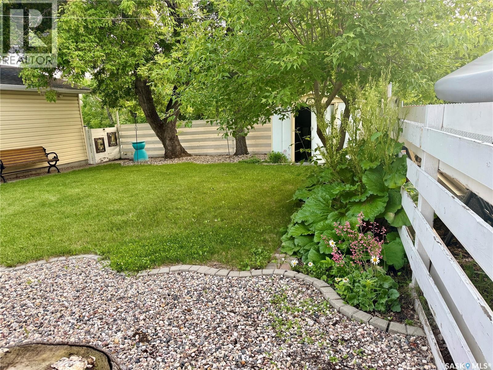 42 Spinks Drive, Saskatoon, SK