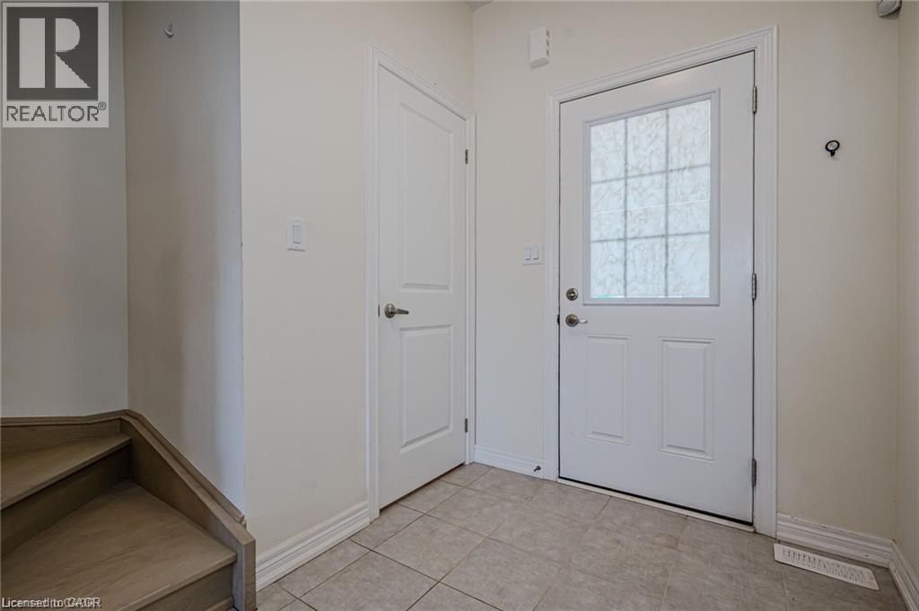 91 Pinot Crescent, Hamilton, ON