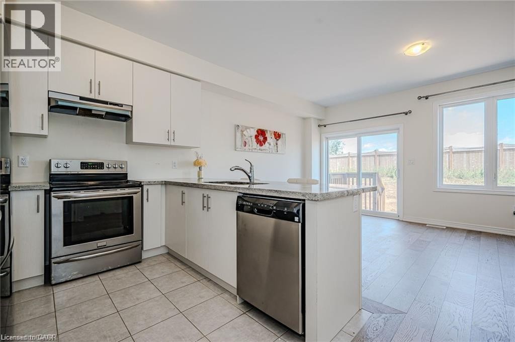 91 Pinot Crescent, Hamilton, ON