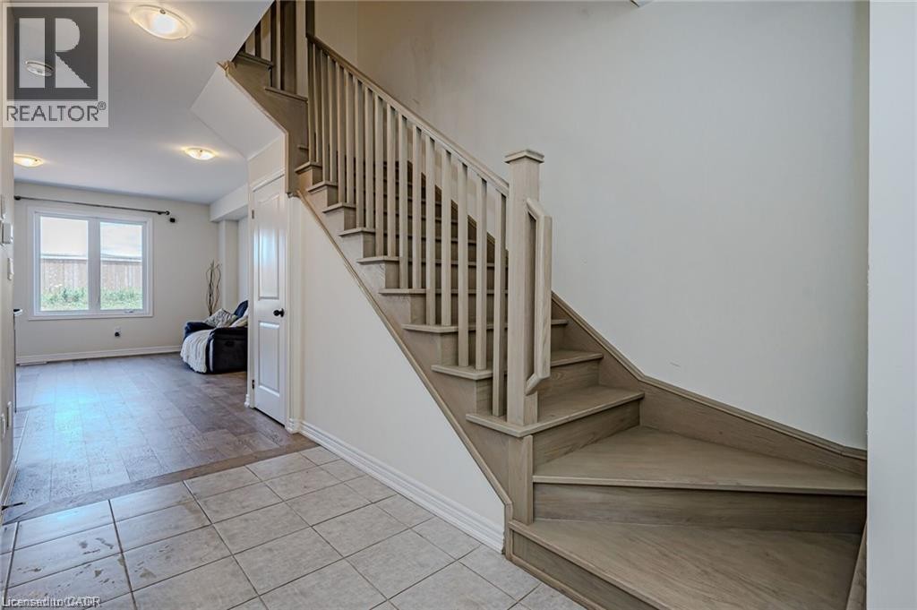 91 Pinot Crescent, Hamilton, ON