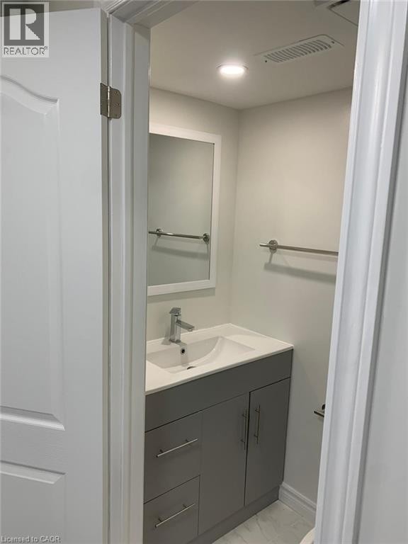 91 Pinot Crescent, Hamilton, ON