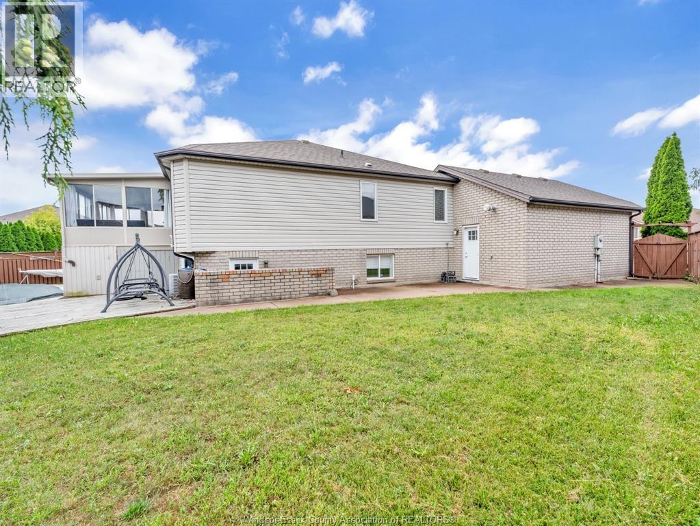 11143 Ancona Crescent, Windsor, ON