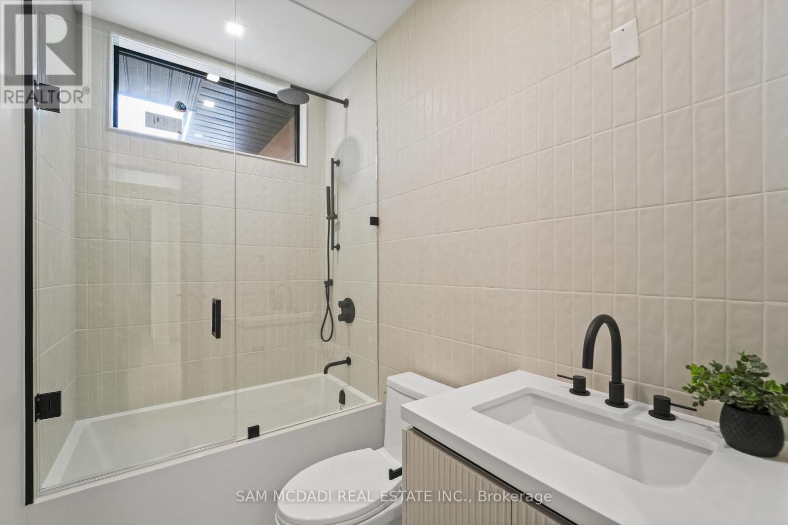 362 Meadow Wood Lane, Mississauga, ON