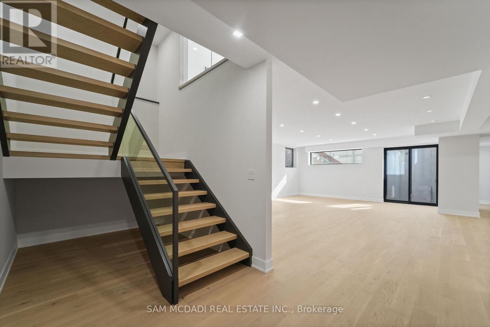 362 Meadow Wood Lane, Mississauga, ON