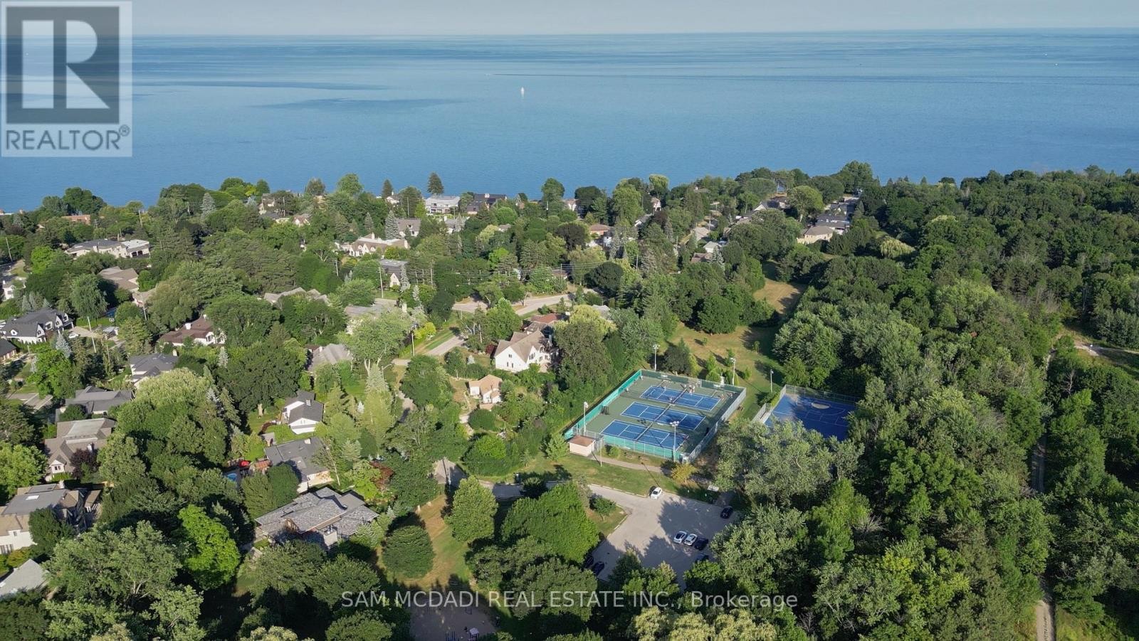 362 Meadow Wood Lane, Mississauga, ON