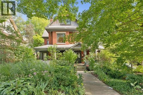 80 LONDON Road W  Guelph, ON N1H 2B7