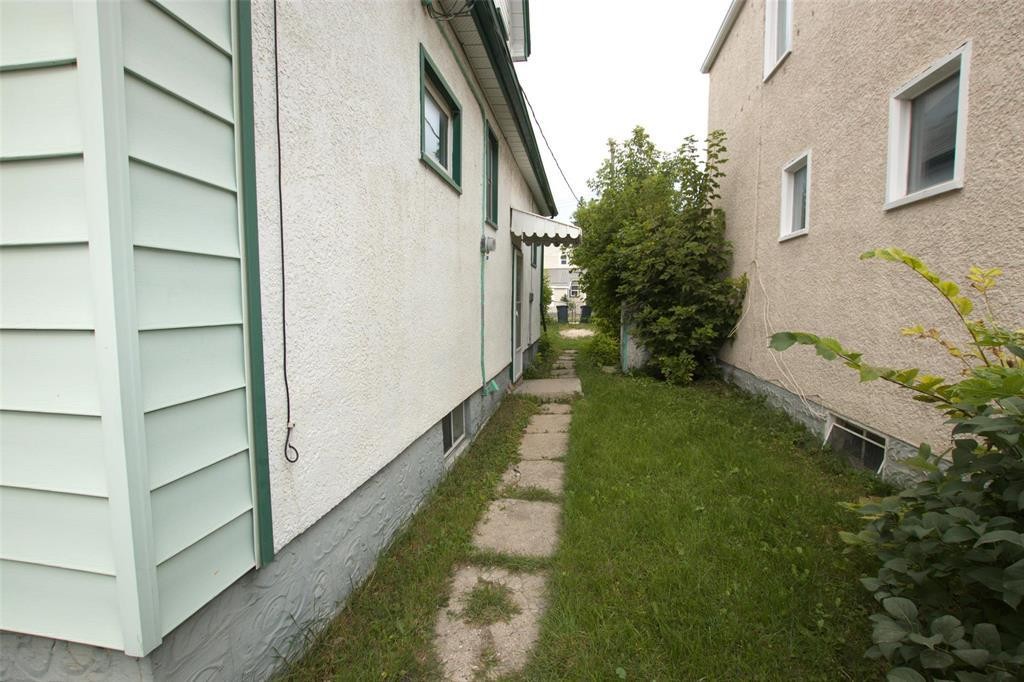 633 Alfred Avenue, Winnipeg, MB