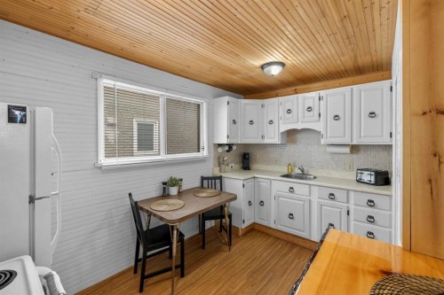 1396 Lincoln Avenue, Winnipeg, MB 