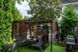 Lot - 